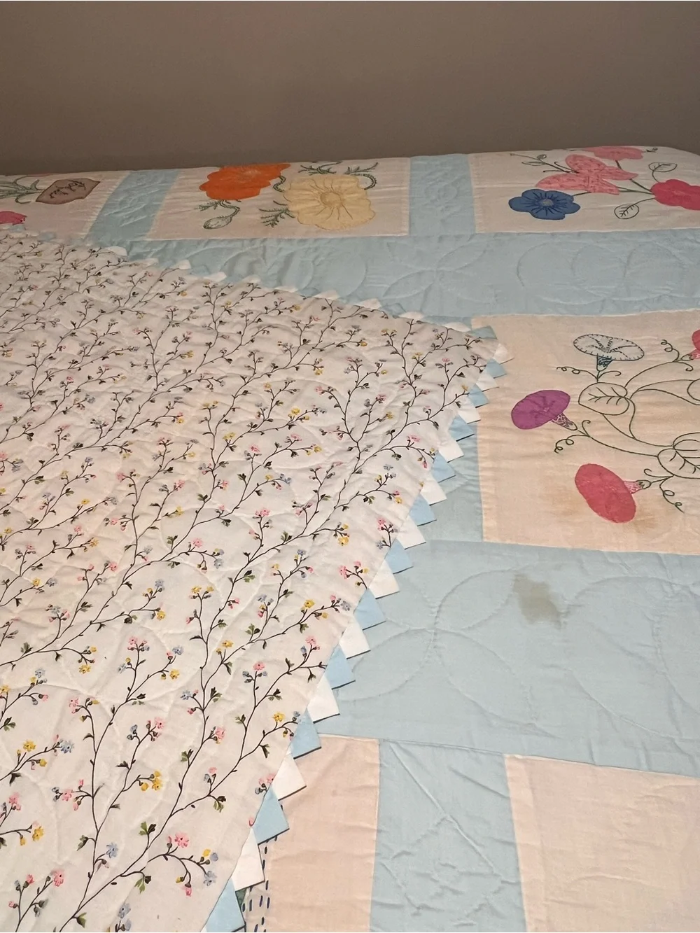 Handmade Floral Throw Blanket in Light Blue and White
